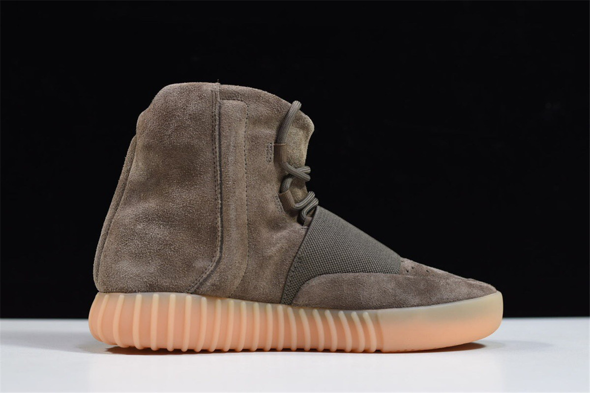 Yeezy Boost 750 Chocolate BY2456